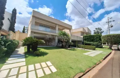 Residência no Damha 1 com 2 suítes e 3 suítes master, 04 vagas de garagem