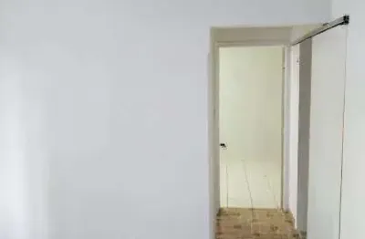 Sala comercial no centro de são vicente - 45m², 1 dorm, 1 banheiro