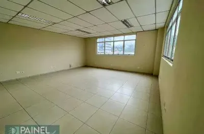 Sala comercial para alugar na Rua Paraná, Vila Mathias, Santos