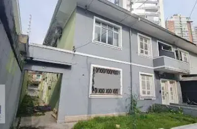 Casa comercial para alugar na Avenida Siqueira Campos, 219, Embaré, Santos