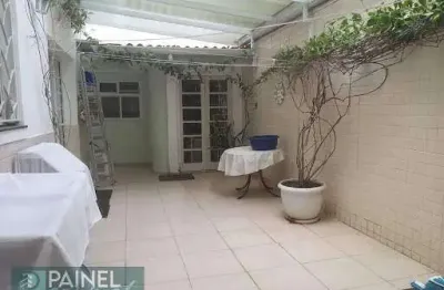 Casa à venda em boqueirão - santos: 3 dormitórios, 161m²