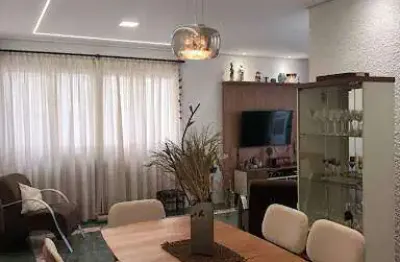 <p>descubra o seu novo lar no coração de são vicente! este encantador apartamento de 140m², localizado no centro, oferece uma combinação perfeita de conforto e praticidade. com 3 dormitórios e 2 banhe