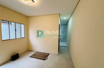 Agradável casa reformada de 1° linha com 1 dormitório para venda