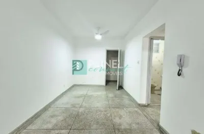 Kitnet / Stúdio para alugar na Rua Frei Gaspar, Centro, São Vicente