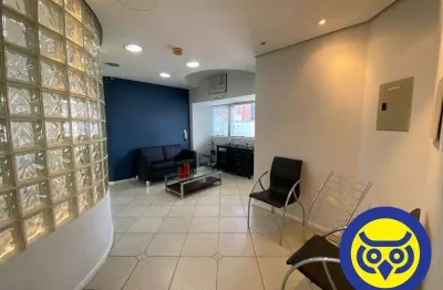 Sala comercial para alugar na Rua Dom Jaime Câmara, Centro, Florianópolis