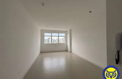 Sala comercial para alugar na Rua General Liberato Bittencourt, Canto, Florianópolis