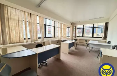 Sala comercial para alugar na Rua Vidal Ramos, Centro, Florianópolis