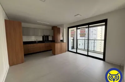 Apartamento para locação no bairro centro, em florianópolis – 3 quartos, 2 banheiros.