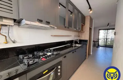 Apartamento com 2 quartos para alugar na Avenida Hercílio Luz, Centro, Florianópolis