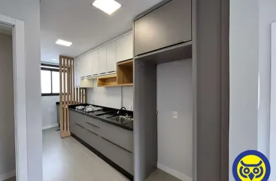 Apartamento com 2 quartos para alugar na Avenida Hercílio Luz, Centro, Florianópolis