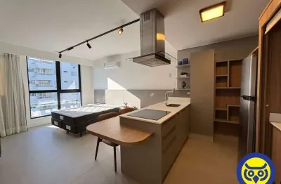 Studio mobiliado ao lado da ufsc, pronto para morar