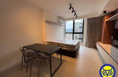 Studio mobiliado ao lado da ufsc, pronto para morar