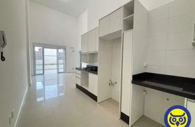 Apartamento com 1 quarto para alugar na Rua Crispim Mira, Centro, Florianópolis
