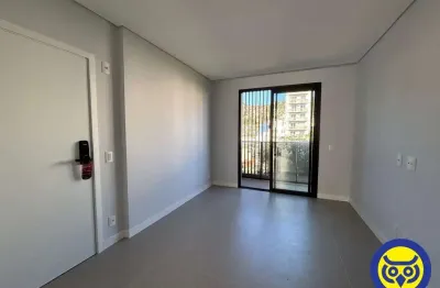 Apartamento com 2 quartos para alugar na Avenida Hercílio Luz, Centro, Florianópolis