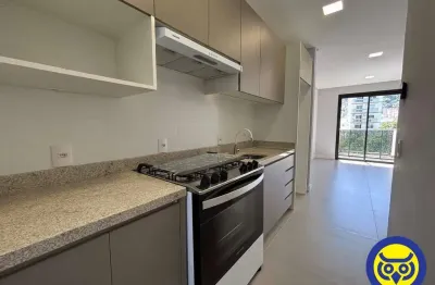 Apartamento com 2 quartos para alugar na Avenida Hercílio Luz, Centro, Florianópolis