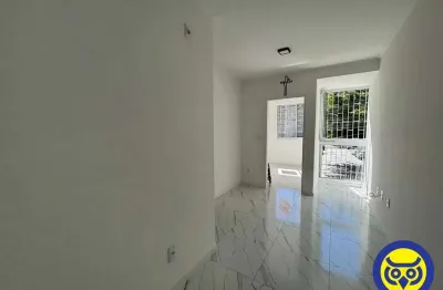 Apartamento com 1 quarto para alugar na Rua Adhemar da Silva, Kobrasol, São José