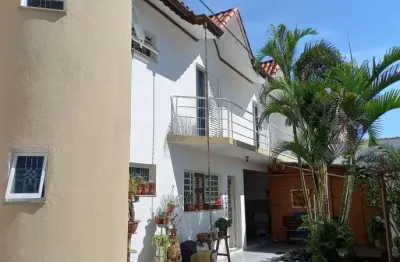 Casa com 3 quartos à venda na vila mogilar, mogi das cruzes  por r$ 990.000