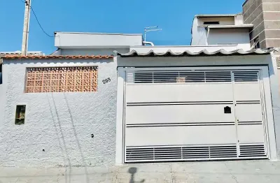 Casa com 3 quartos à venda na vila santana, mogi das cruzes , 174 m2 por r$ 580.000