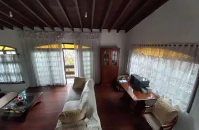 Casa com 3 quartos à venda na vila suissa, mogi das cruzes , 182 m2 por r$ 1.100.000