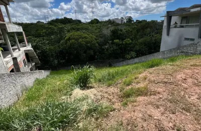 Terreno em alphaville ii  salvador - 695,86m2 - declive - possui projeto topográfico e arquitetônico