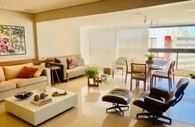 Belíssimo apartamento em armação | vista mar | 147 m² | 4/4 | 3 suítes | sala ampla | nascente |