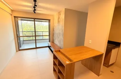 Ondina | beach class salvador | 2/4 | 1 suíte | 67 m² | varanda | armários | vista avenida | 1 vaga | acesso à praia