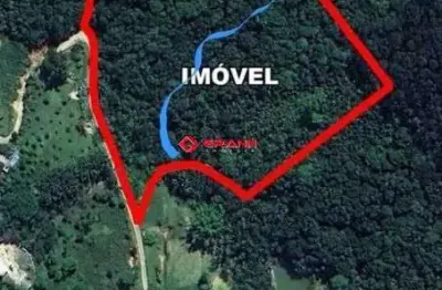 Área com escritura pública em águas mornas, santo amaro
