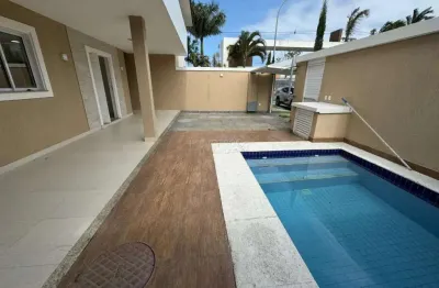 Casa em condomínio fechado com 5 quartos à venda na Rua Educador Içami Tiba, Vargem Pequena, Rio de Janeiro