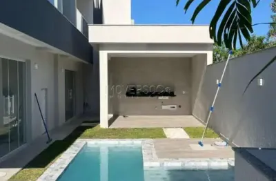 Vargem Pequena | Casa de Condomínio 4 quartos, sendo 4 suites