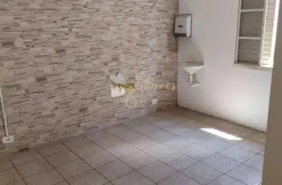 Sala comercial com 6 salas para alugar na Rua Hilário Buzzarello, Jardim Avenida, São Paulo