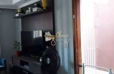 Casa com 2 quartos à venda na Rua Moisés Rodrigues Lobo, Jardim das Esmeraldas, São Paulo
