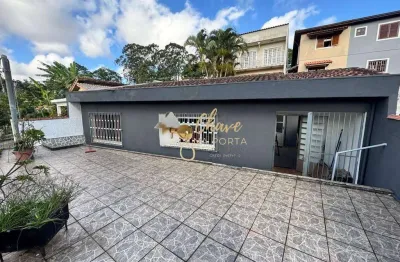 Casa ampla à venda na vila campo grande com 3 dormitórios