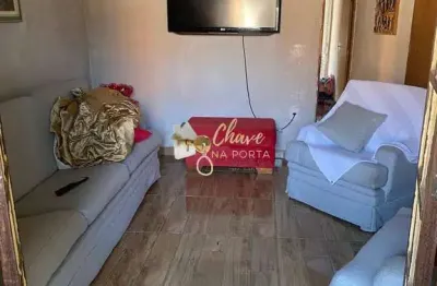 Casa com 2 quartos à venda na Rua Figueira Branca, Jardim Santo Eduardo, Embu das Artes