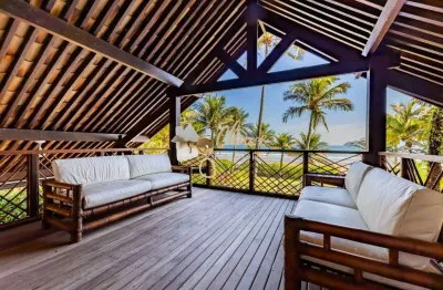 Casa a venda na praia da baleia são sebastião com 7 suítes