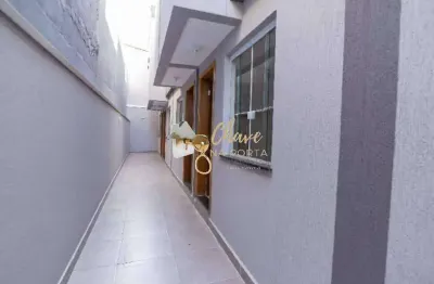 Casa à venda na Rua Fernão Mendes Pinto, Parque Boturussu, São Paulo