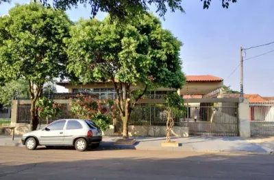 Casa com 4 quartos à venda na emílio de menezes, 118, jardim shangri la, londrina por r$ 850.000