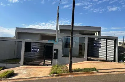 Casa com 3 quartos à venda no Colinas, Londrina 