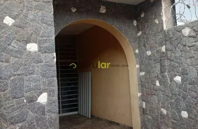 Casa com 4 quartos à venda na Rua Engenheiro Saint Martin, Centro, Bauru