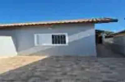 Casa à venda no Savoy, Itanhaém 