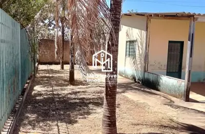 Casa com 4 quartos à venda na Avenida Neylo Rolim, Parque JK, Luziânia