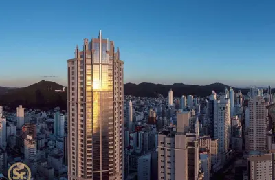 Apartamento com 4 dormitórios à venda, 182 m² por r$ 8.350.000,00 - centro - balneário camboriú/sc