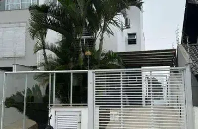 Sobrado com 3 dormitórios à venda por r$ 2.000.000 - ariribá - balneário camboriú/sc