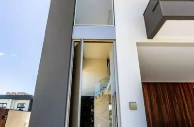 Casa em condomínio fechado com 4 quartos à venda no Centro, Camboriú 