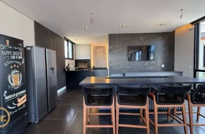 Casa luxuosa para quem é exigente, piscina tratamento com sal, uma casa incróvel para quem exige excelência em morar bem
