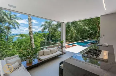 Casa com 4 suítes, pé na areia, 524 m² por r$ 16.000.000 - praia do estaleiro - balneário camboriú/sc