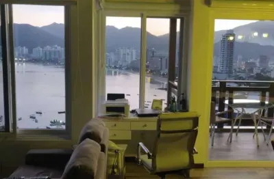Sobrado com 3 dormitórios à venda, 200 m² por r$ 2.950.000,00 - canto da praia - itapema/sc