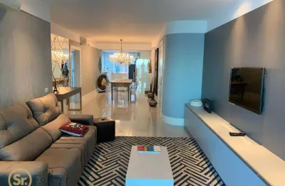 Apartamento com 2 suítes para alugar por R$ 25.000/mês - Padrão FG beira mar