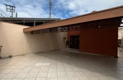 Casa com 4 quartos à venda na Rua Presidente Epitácio Pessoa, 582, Vila Tavares, Campo Limpo Paulista