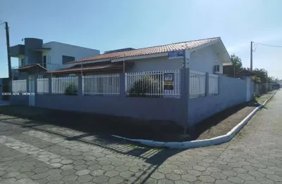 Casa para venda em navegantes, meia praia, 2 dormitórios, 2 suítes, 3 banheiros, 2 vagas