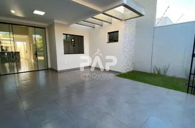 Venda | casa, com 3 dormitórios (01 suíte), com pé direito alto e churrasqueira. conjunto habitacional sanenge, maringá